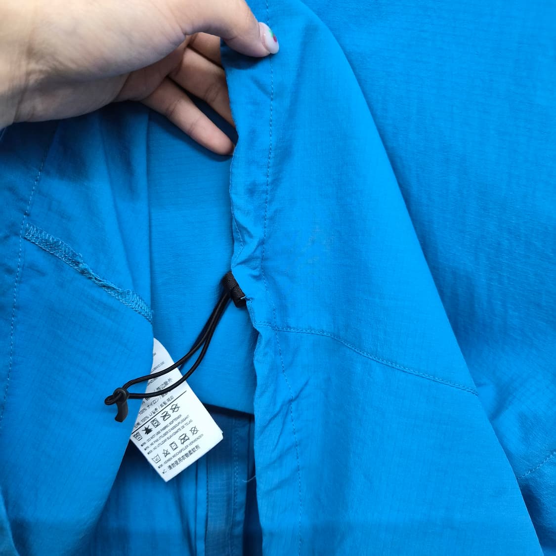 아크테릭스 후드 바람막이 블루 남여공용 L 상품이미지10