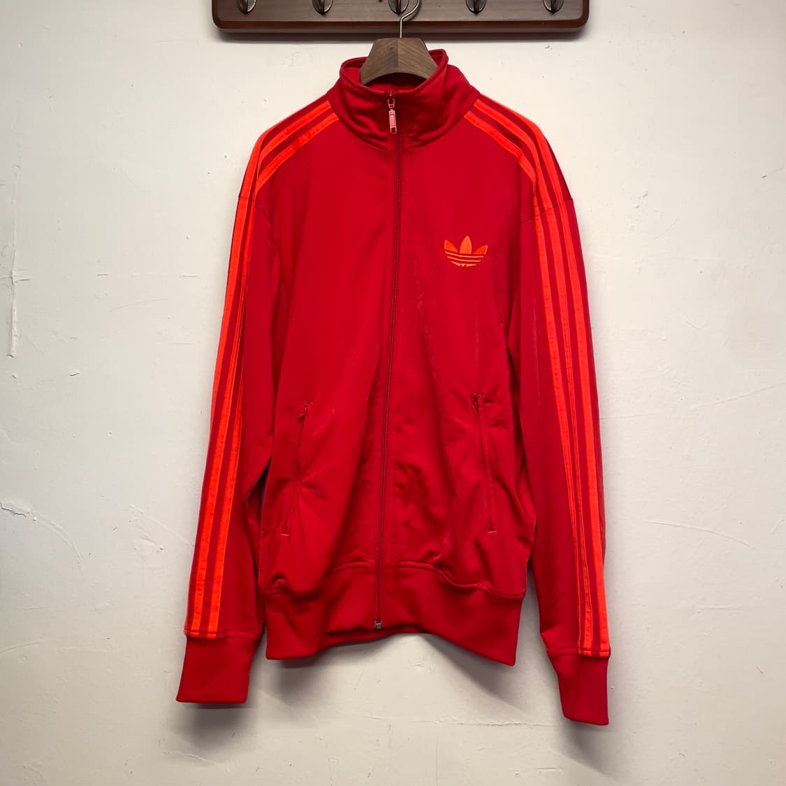 아디다스 파이어버드 레드 져지 자켓 상품이미지1