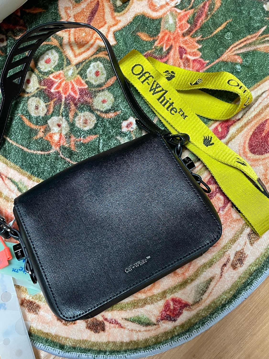 오프화이트 다이애그널 플랩바인더 블랙 백 상품이미지2