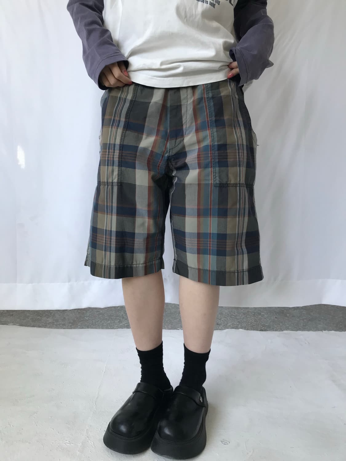 Gap 체크 반바지 상품이미지1