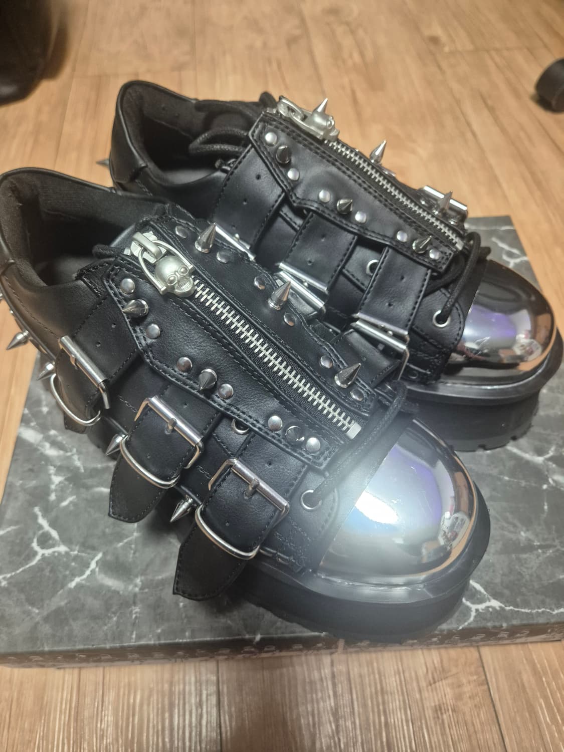 [데모니아] 그레이브디거03 커핀 스파이크 실버토 플랫폼 스니커즈 상품이미지2