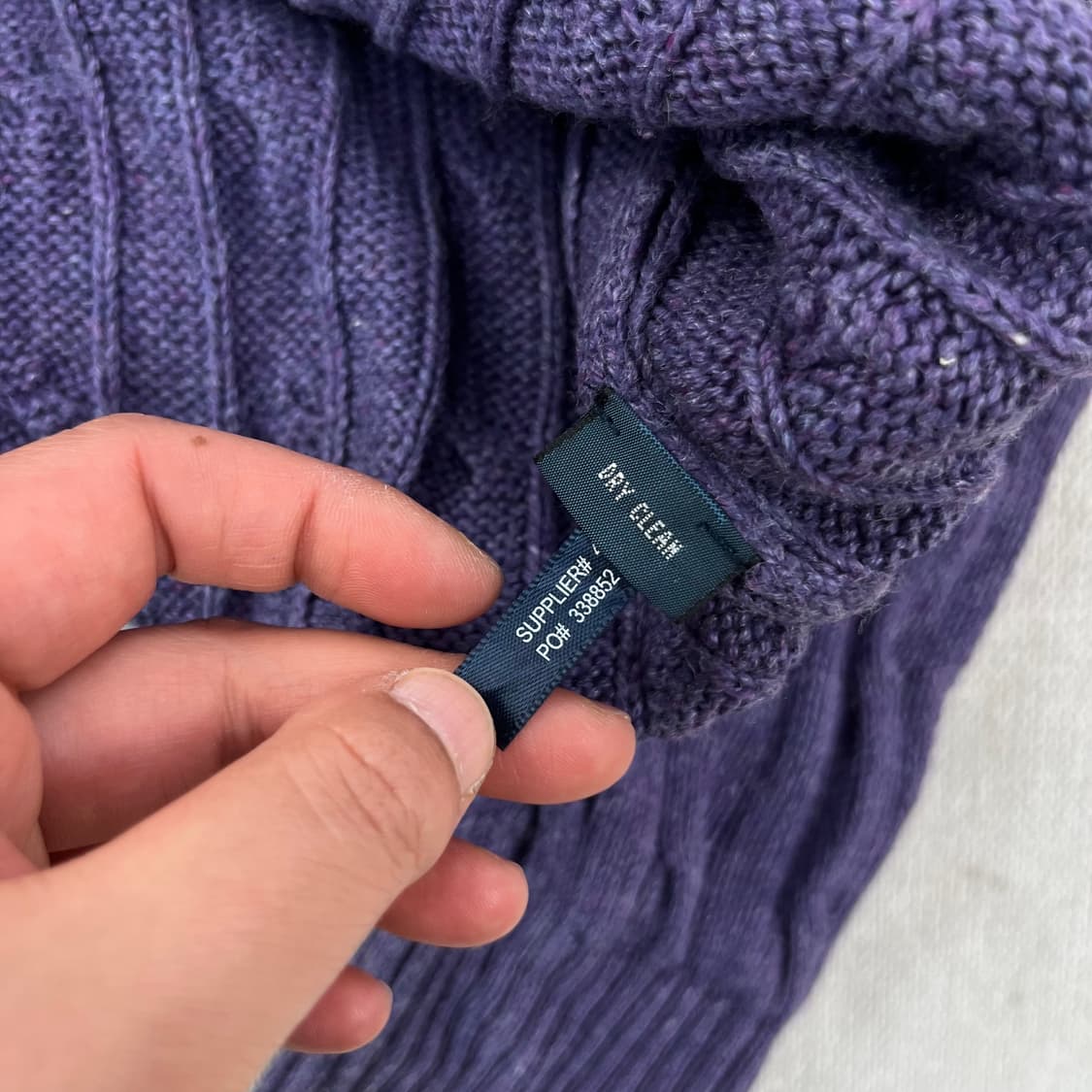 100 폴로랄프로렌 실크 꽈배기 브이넥 퍼플 니트 상품이미지5