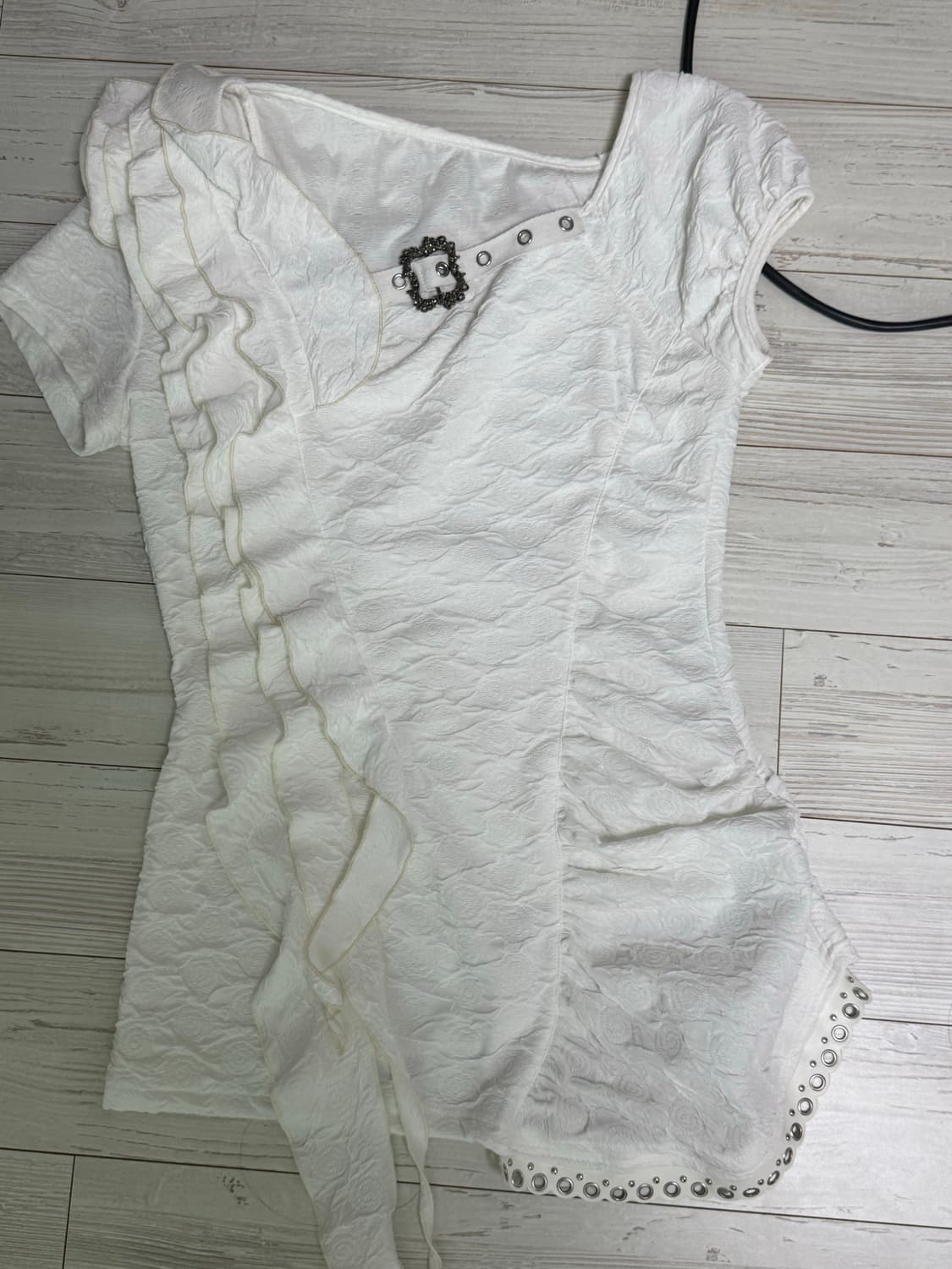 더블펀치 러플 슬리브티  상품이미지2