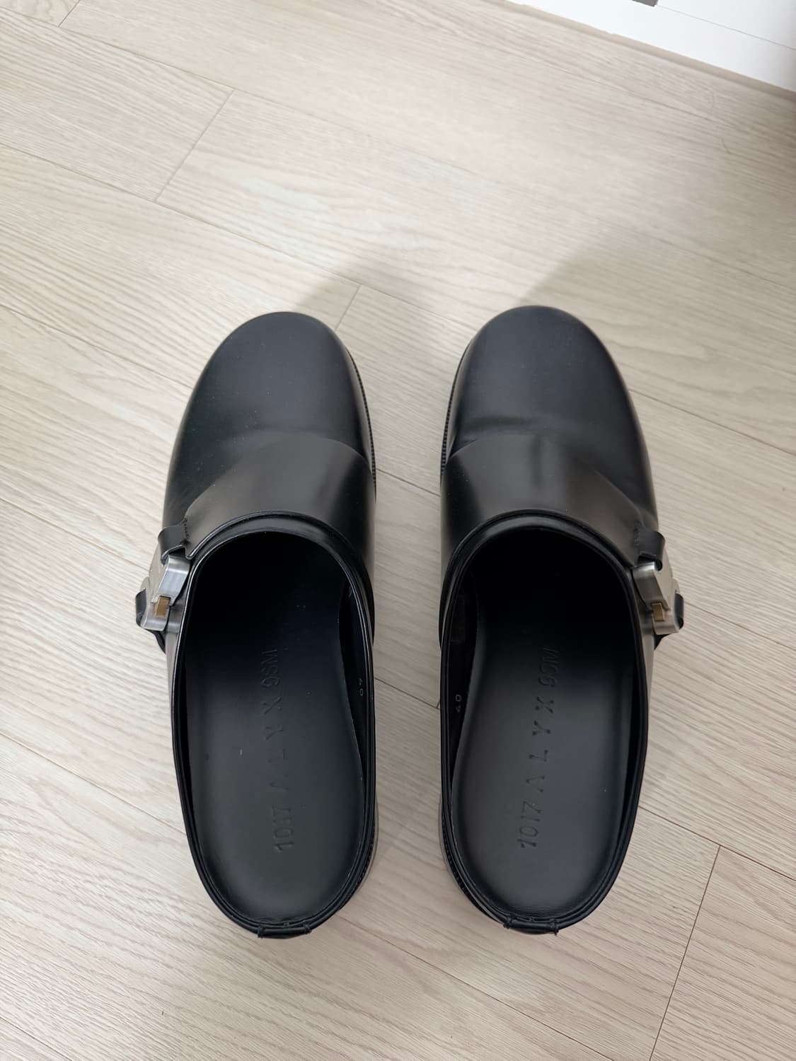 알릭스 클로그 버클 로퍼 상품이미지2