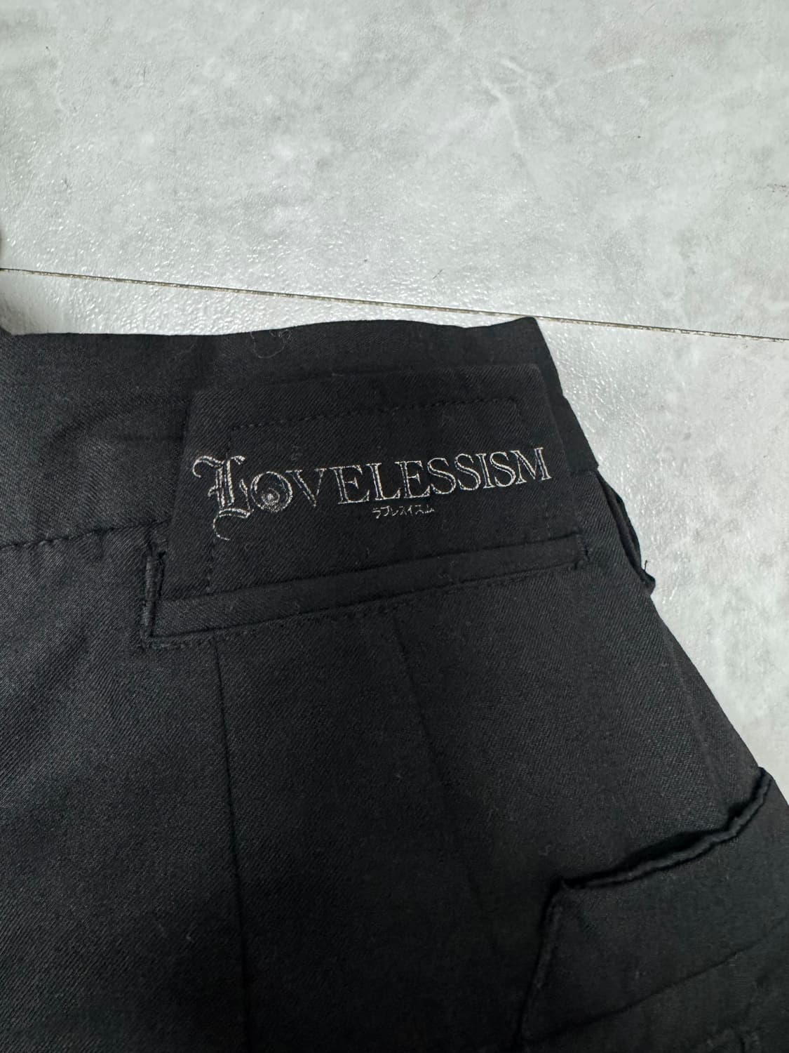 러브리스즘 상품이미지4