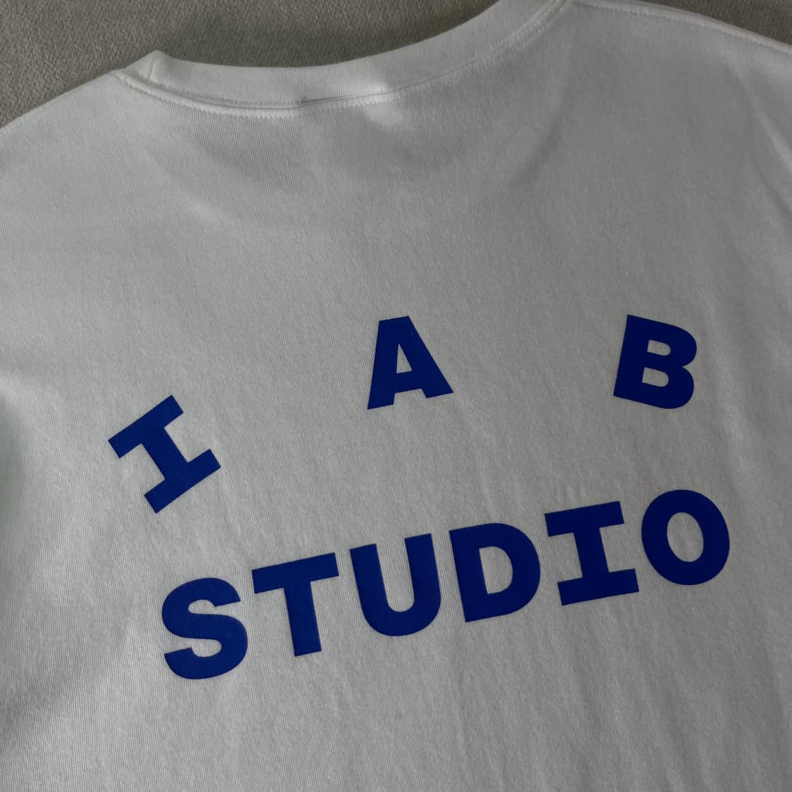 105 아이앱 스튜디오 10주년 반팔 티셔츠 상품이미지6