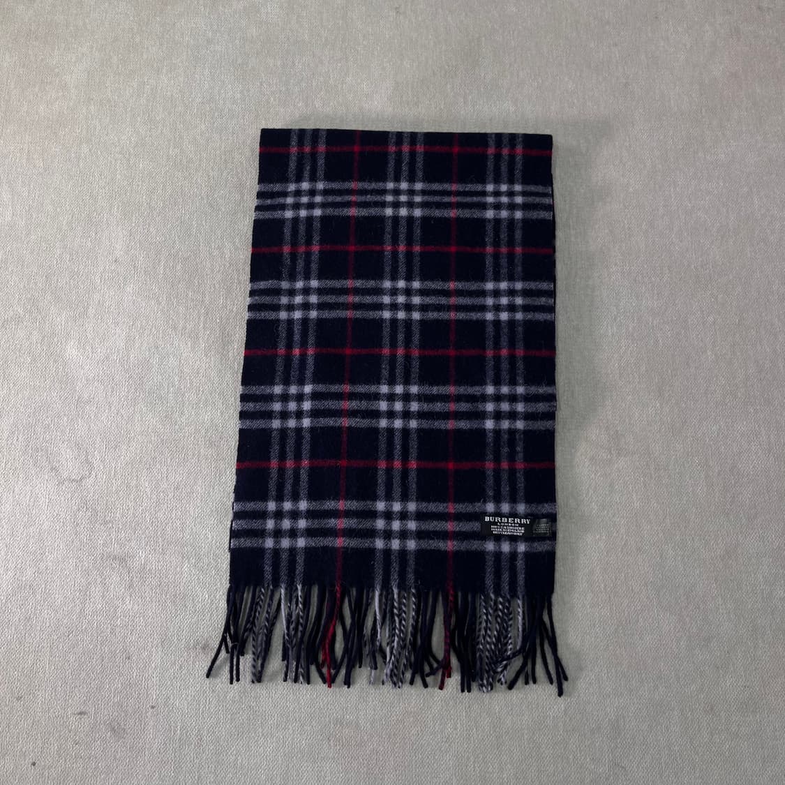 버버리 노바체크 캐시미어 네이비 머플러  상품이미지2