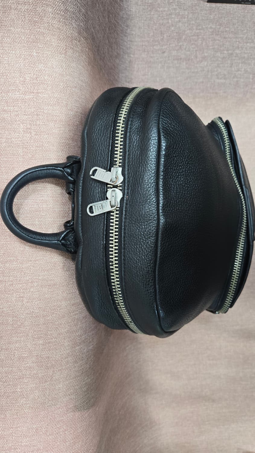 마크바이 마크제이콥스 블랙 가죽 백팩 상품이미지4