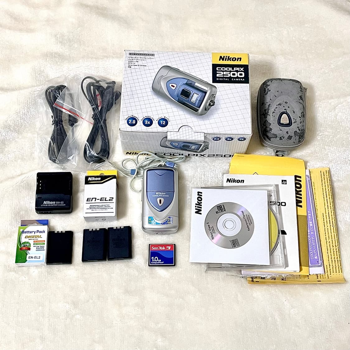 니콘 쿨픽스 2500 상품이미지1