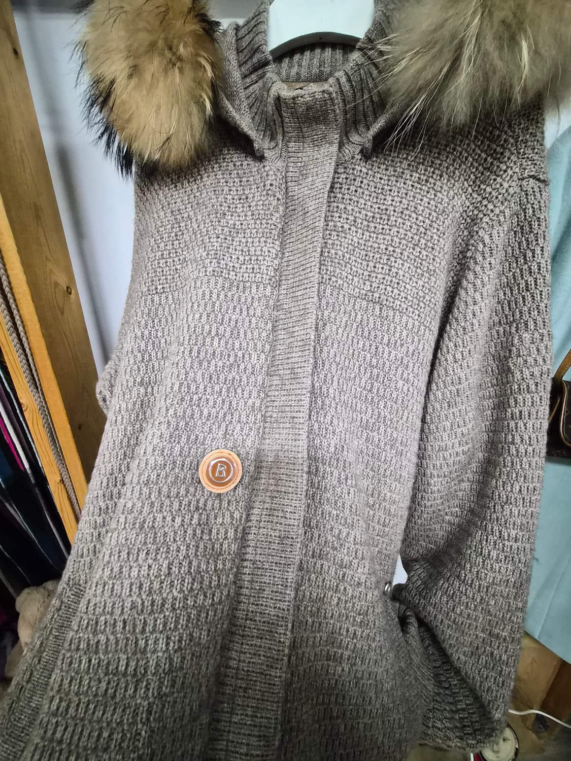 보그너 캐시미어 방풍 후드집업 니트. 후드퍼탈부착가능 상품이미지6