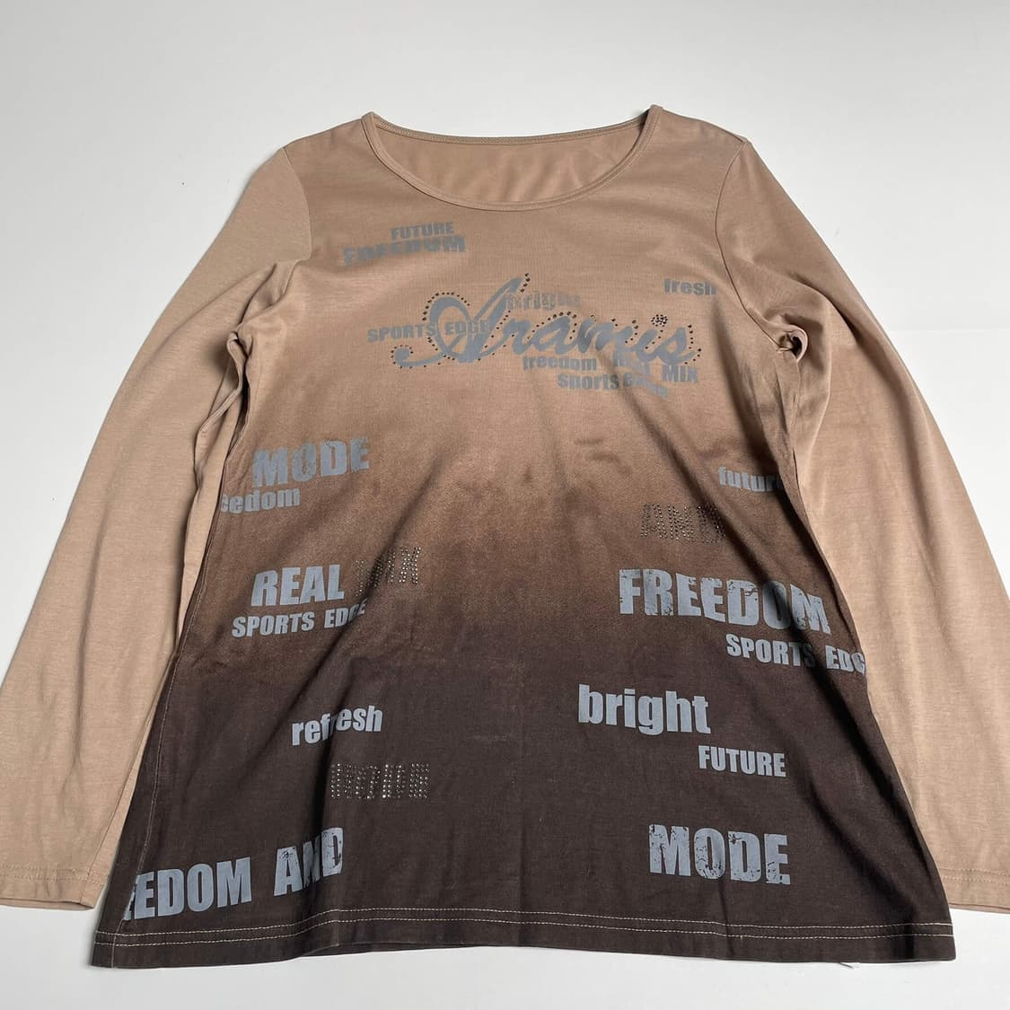 Aramis 그라데이션 비즈 롱슬리브 상품이미지4