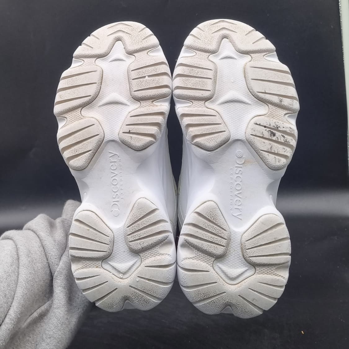 디스커버리 조거플렉스 운동화 235 상품이미지3