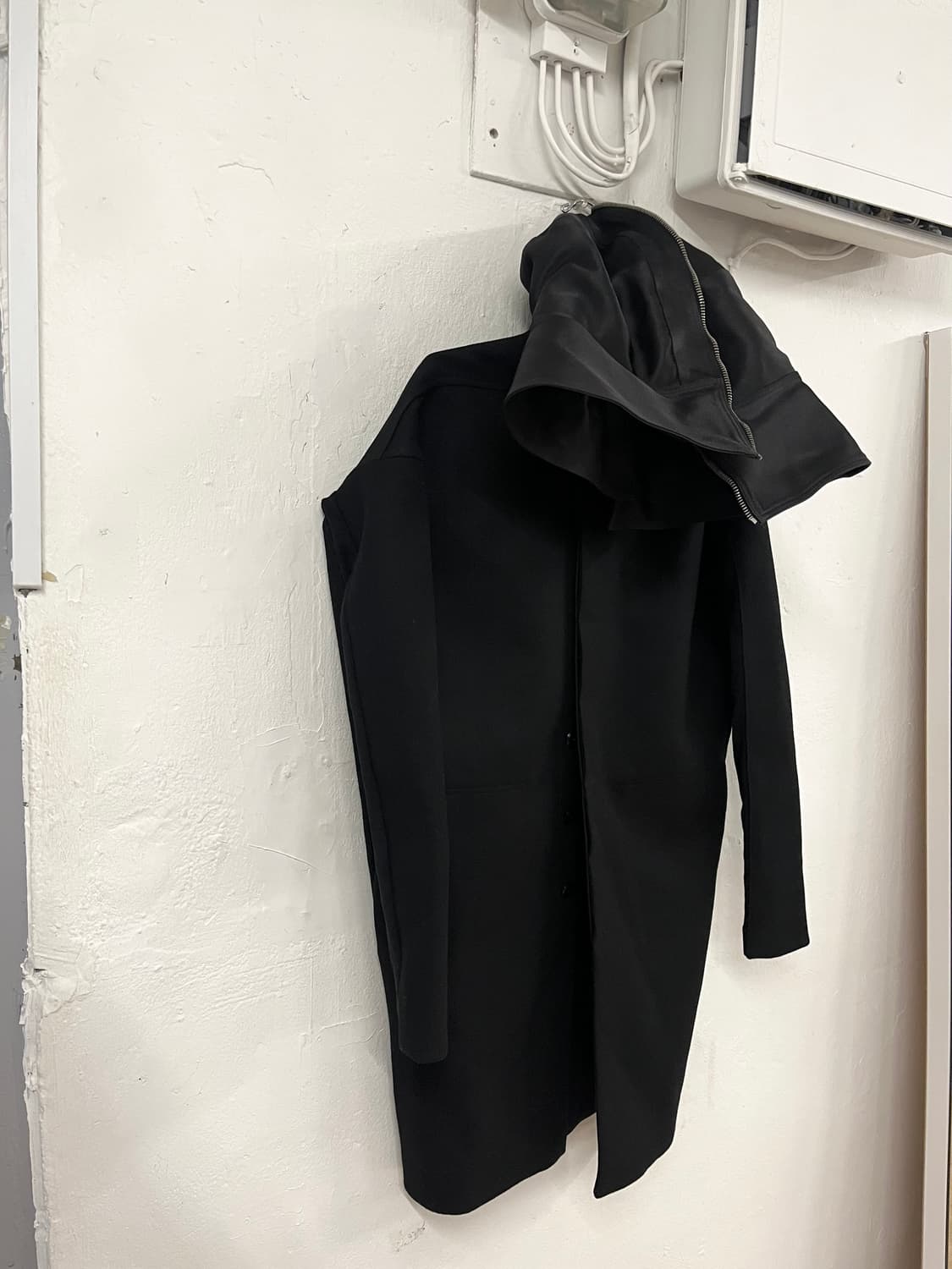 릭오웬스 2013FW 런웨이 아카이브 실크 울 후드 코트 상품이미지7