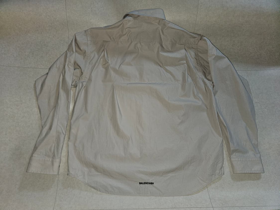 발렌시아가 유니섹스 베이지 오버핏 코튼셔츠  상품이미지9