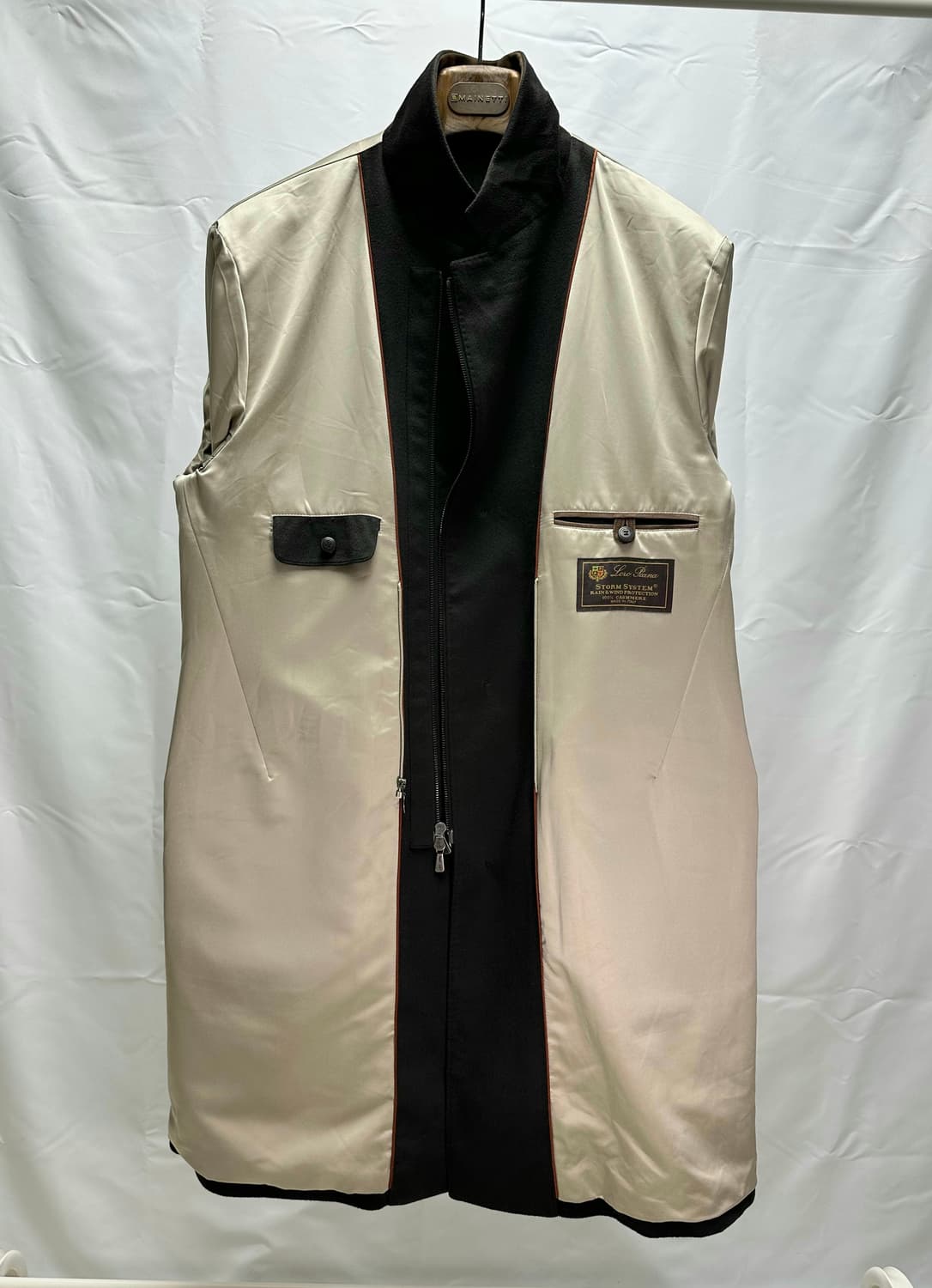 로로피아나 마틴게일 캐시미어100 코트 54(105~110) 민트급 판매 상품이미지6