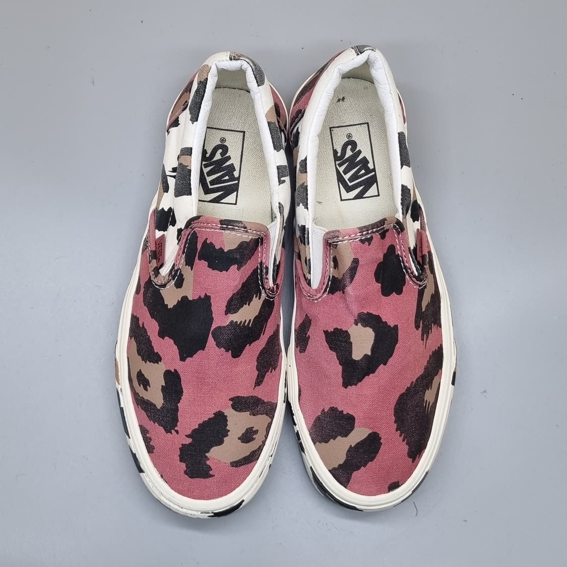 반스 클래식 로즈 레오파드 슬립온250 상품이미지2