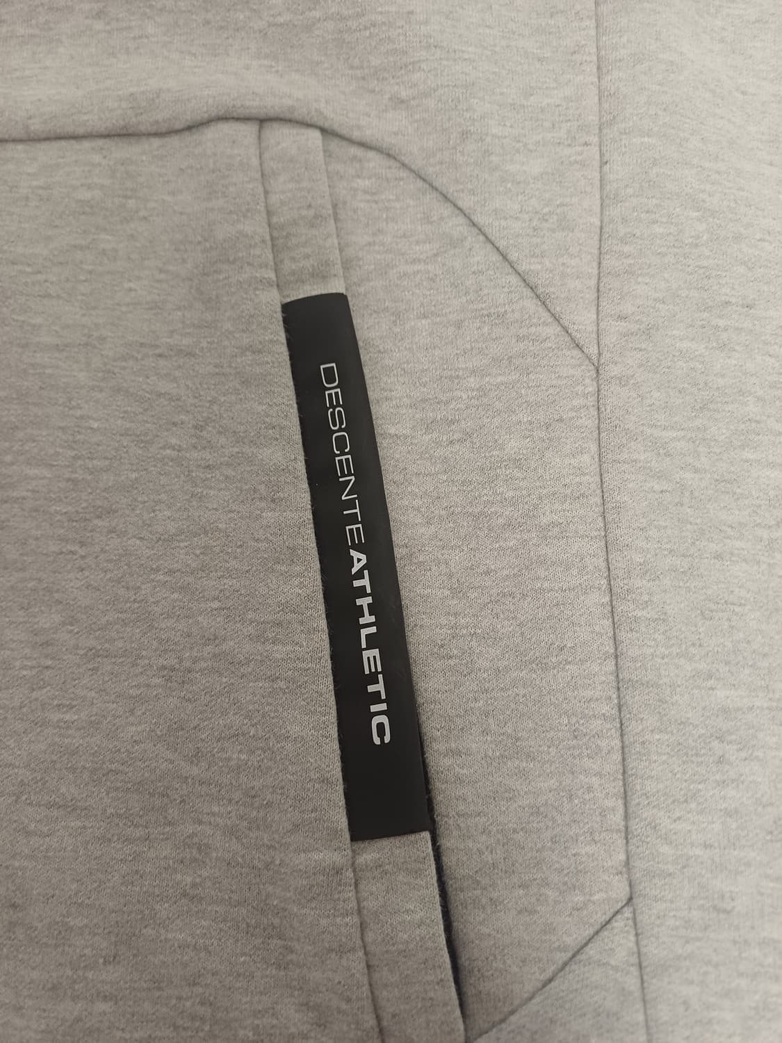 [정품] 데상트 ATHLETIC 로고 후드티 (실측 100) 상품이미지5