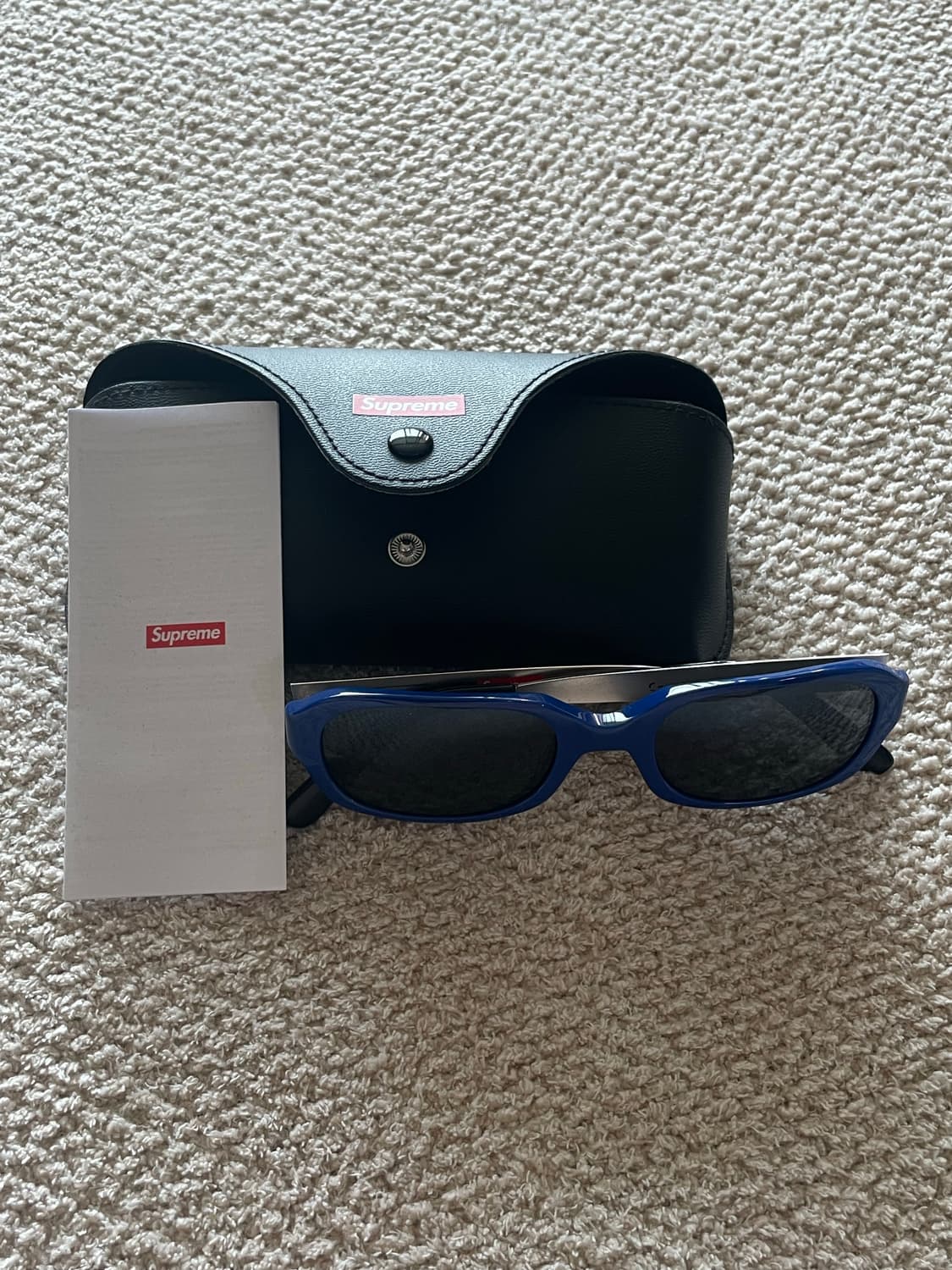 SUPREME 22SS Club Sunglasses 슈프림 클럽 선글라스 상품이미지1