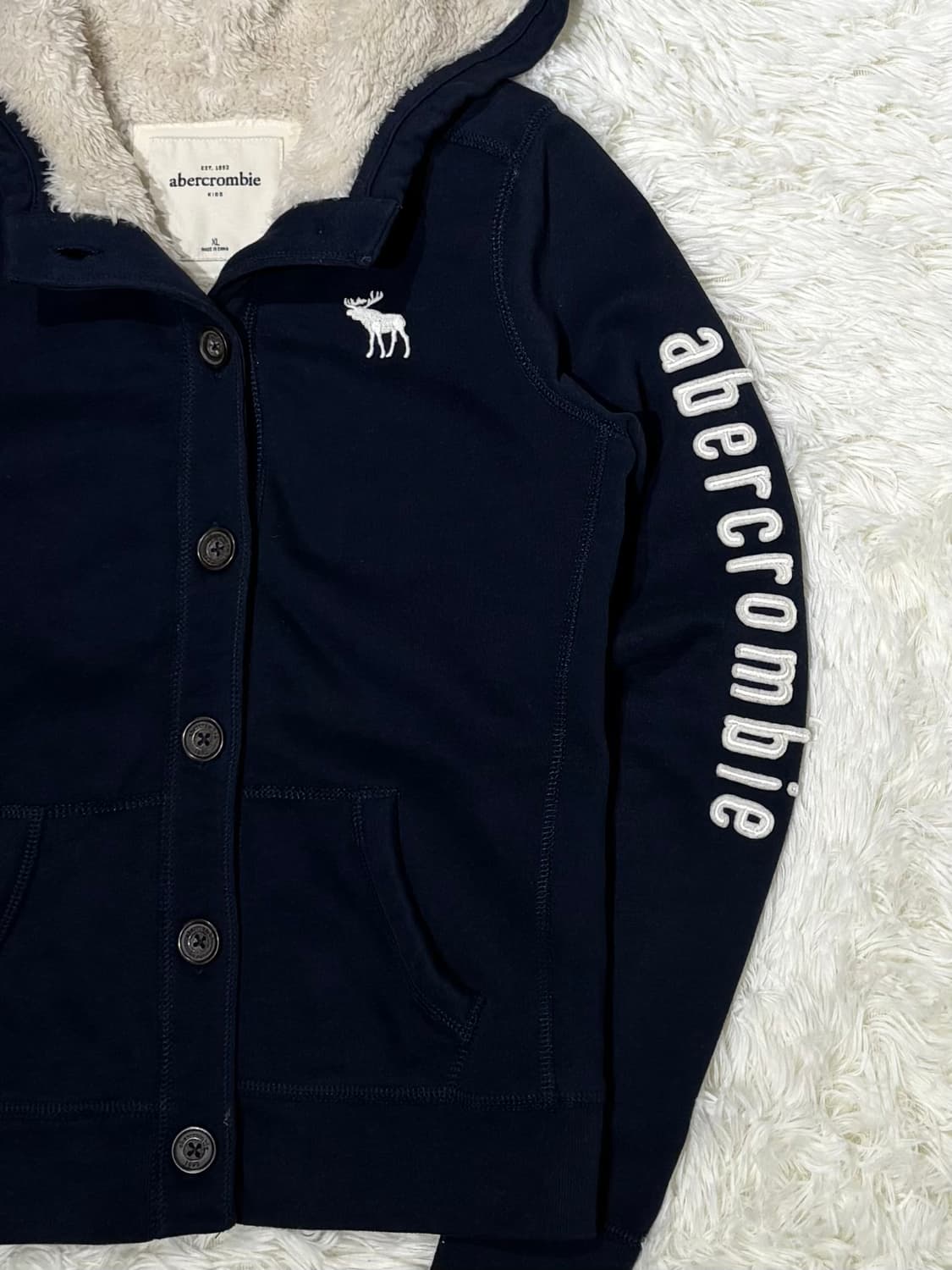 아베크롬비 사이드로고 네이비 버튼 후드집업 상품이미지7