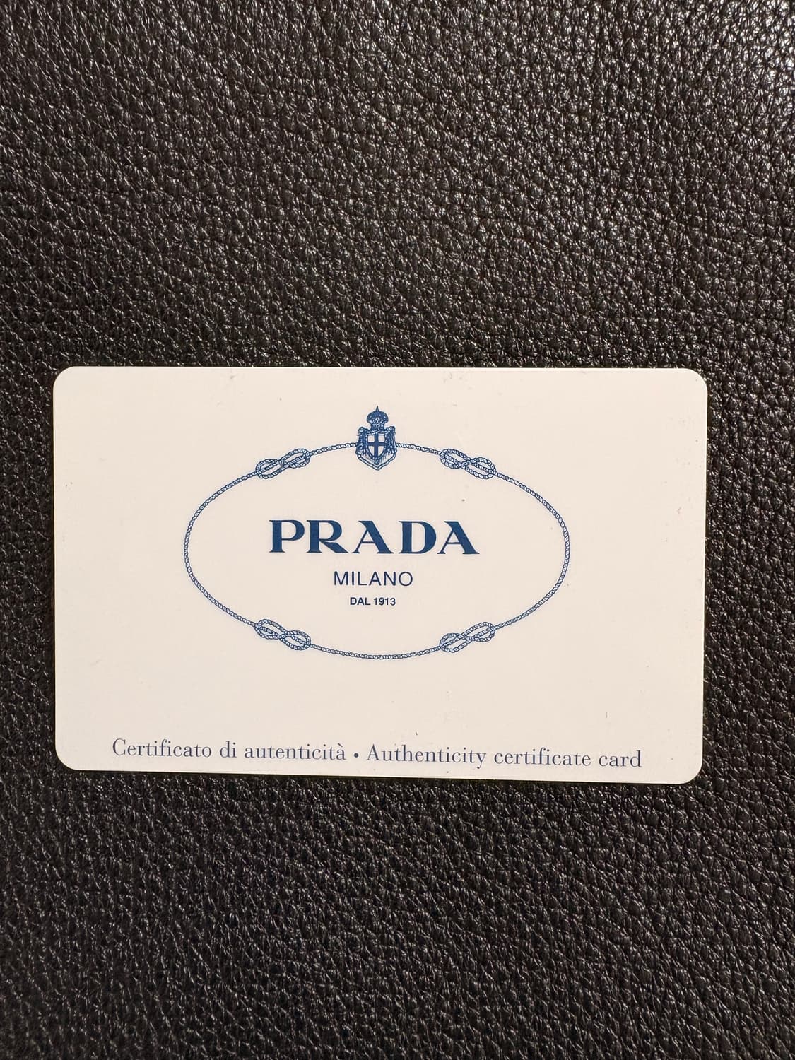 프라다 비텔로 다이노 크로스백 블랙 1BH050 상품이미지5