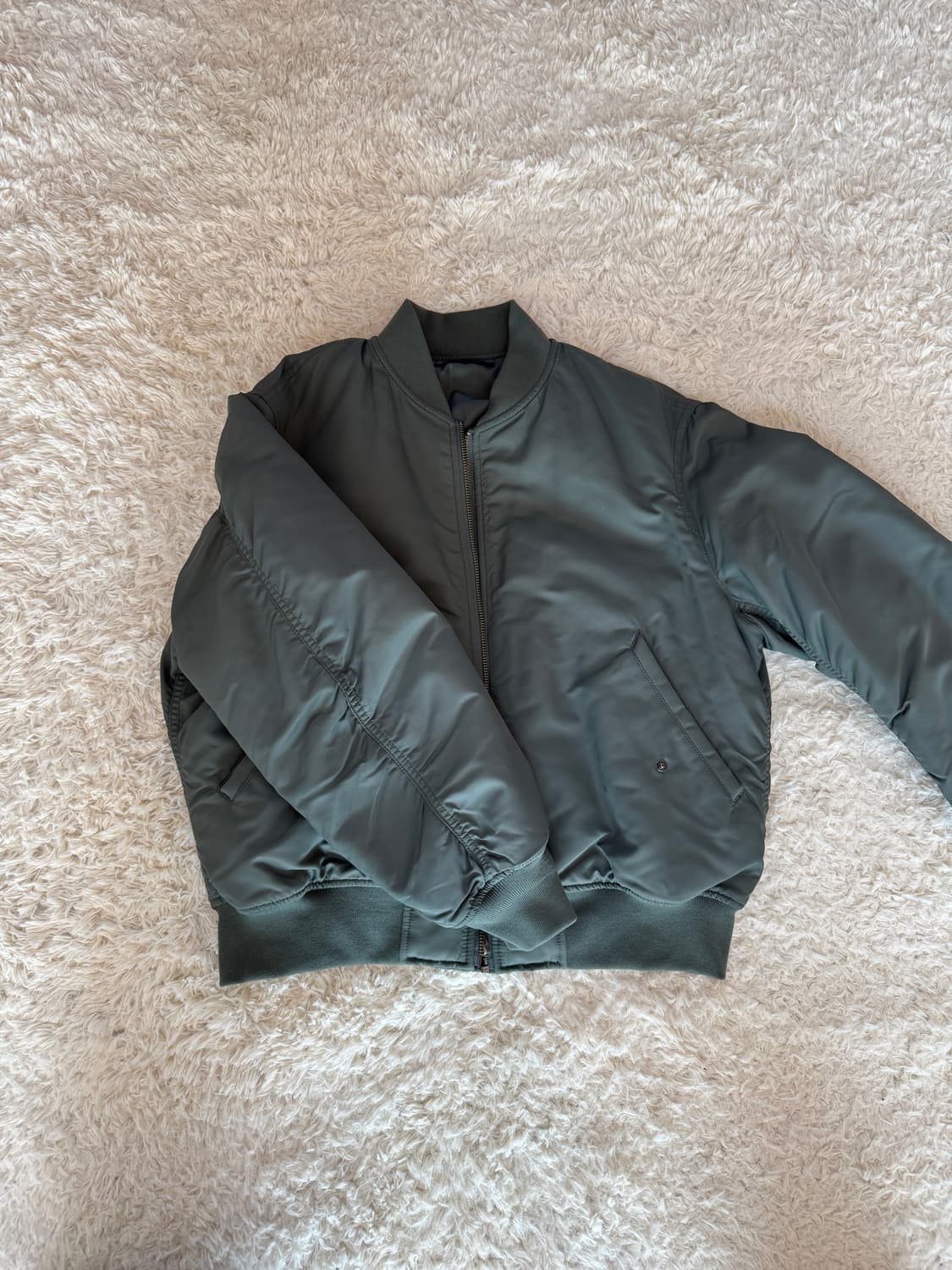 유니클로 항공 점퍼 상품이미지1