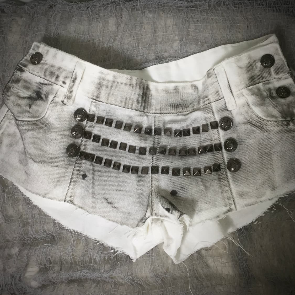 Grunge y2k stud detail shot pants 상품이미지1