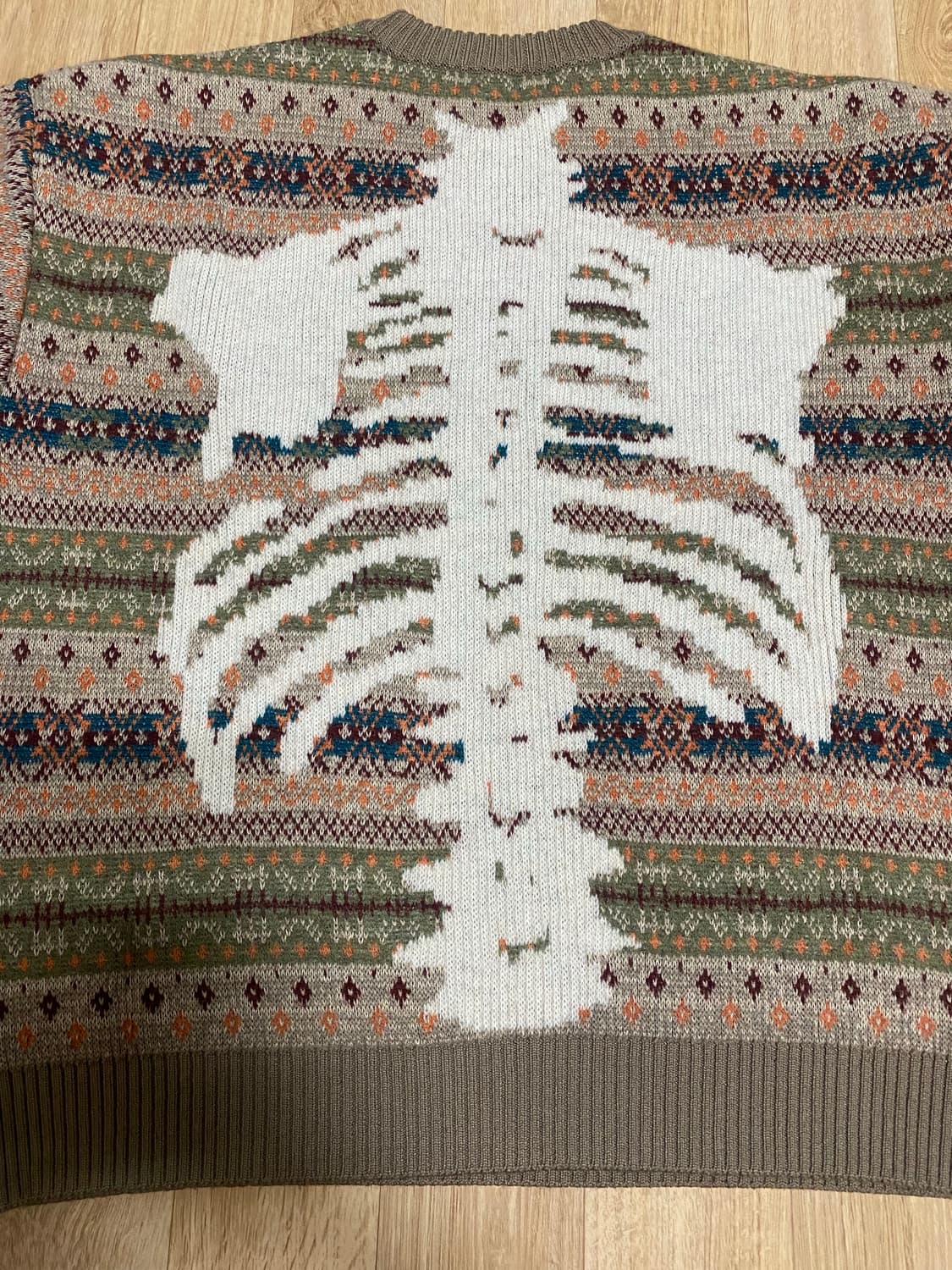 캐피탈 본니트 페어아일 상품이미지3