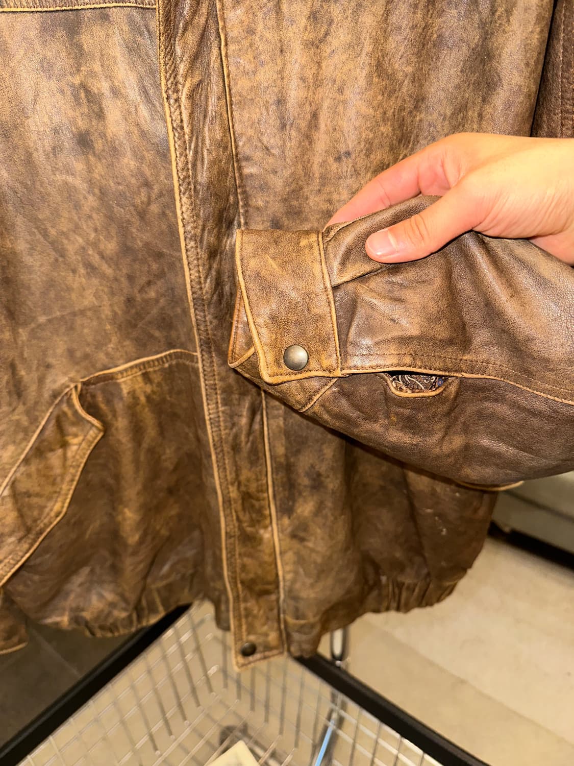 90’s Japanese real leather aging bomber  상품이미지7
