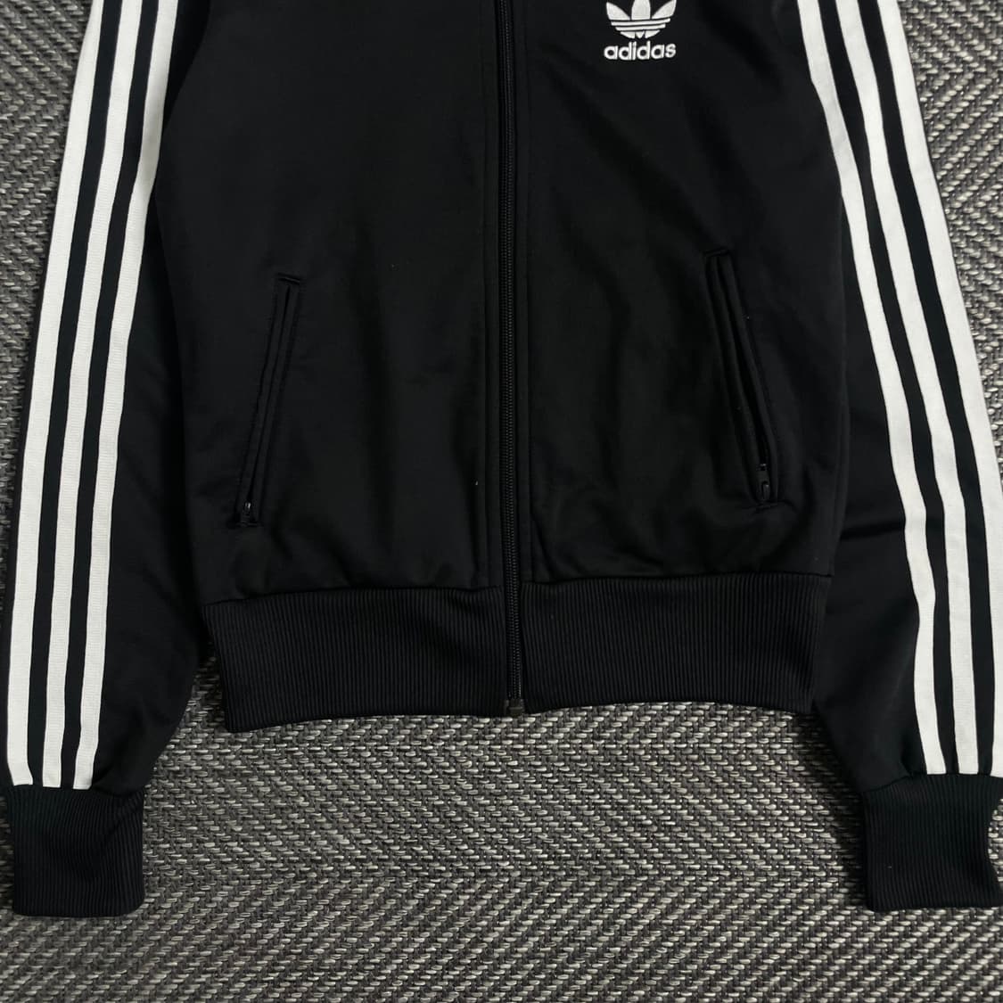 아디다스 파이어버드 트레포일 빅로고 크롭 트랙탑 져지y 2911 상품이미지4