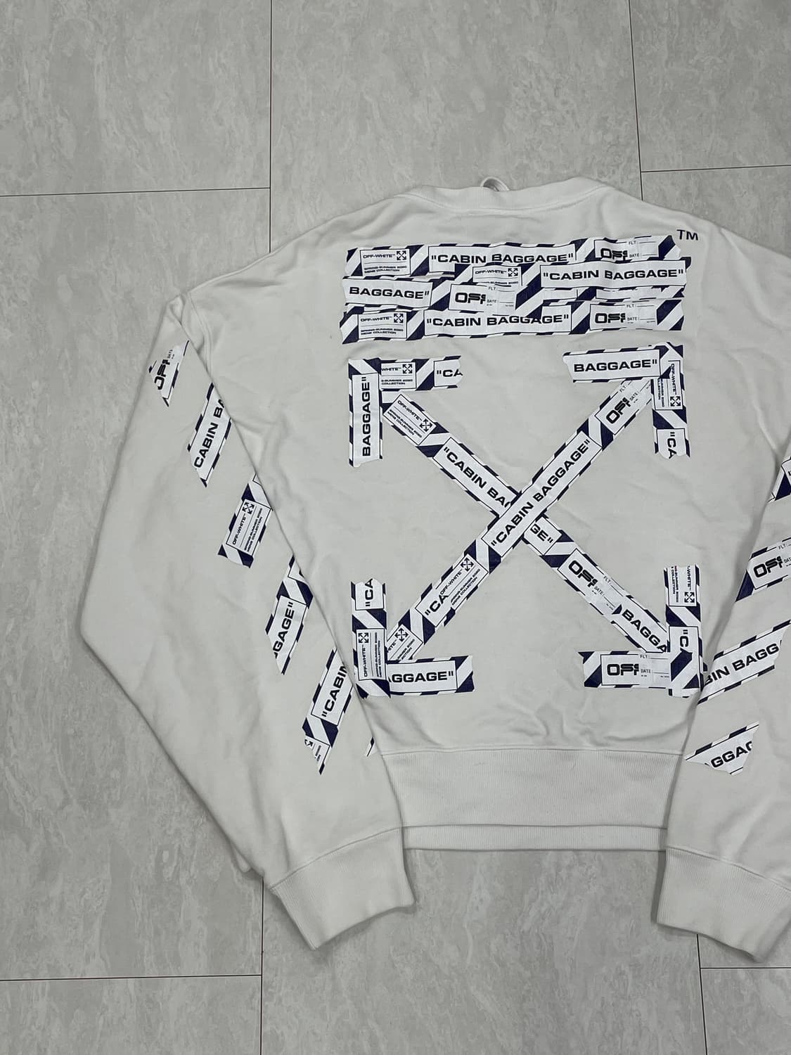 Off-White 오프화이트 테이프 애로우 에어포트 맨투맨 상품이미지6