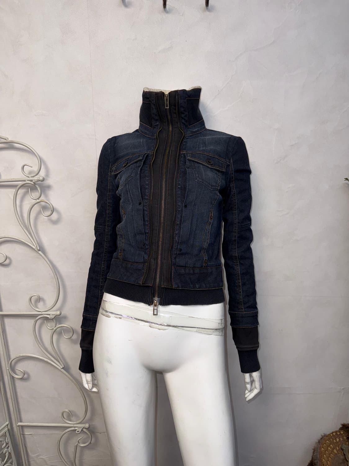 Armani Exchange raw denim fur 투웨이 집업 상품이미지6