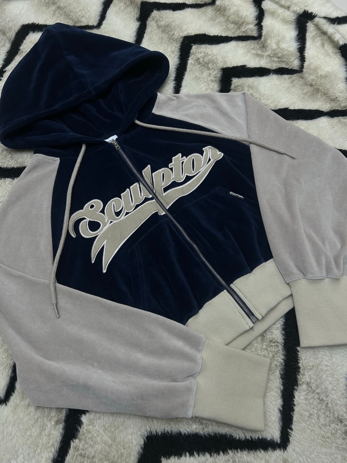 [Free]스컬프터 벨벳 크롭 후드집업 상품이미지3