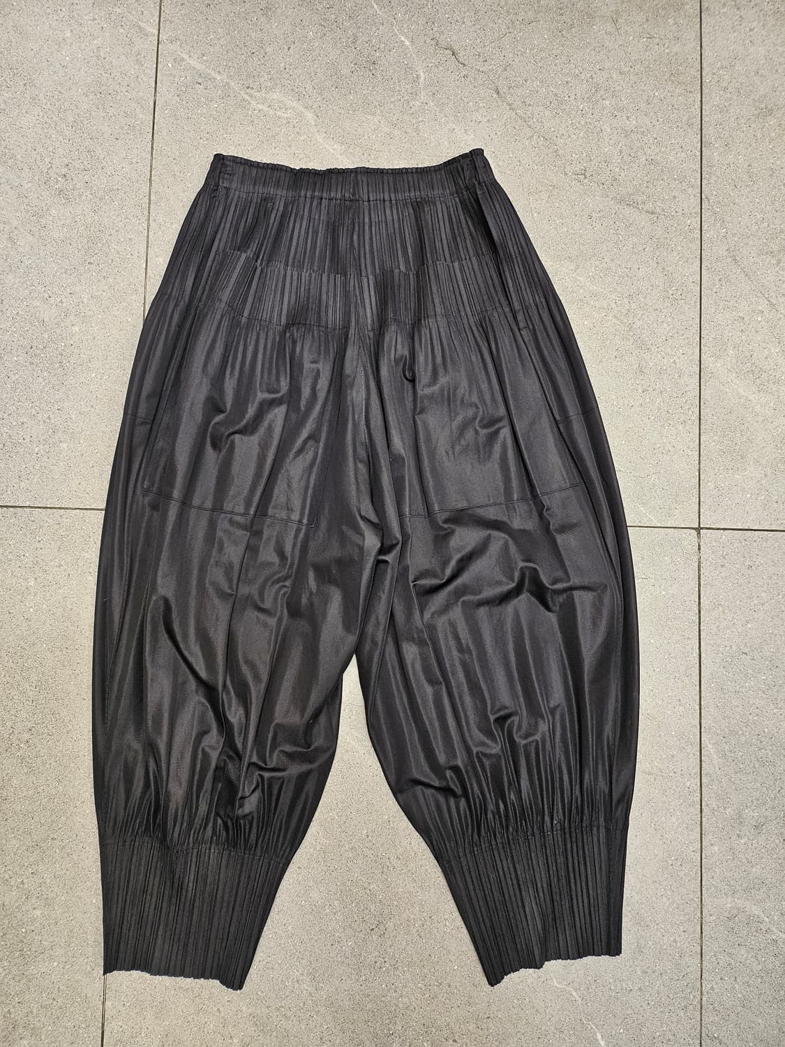 플리츠플리즈 이세이미야케 PLEATS PLEASE 플러피 베이직팬츠 2 상품이미지4