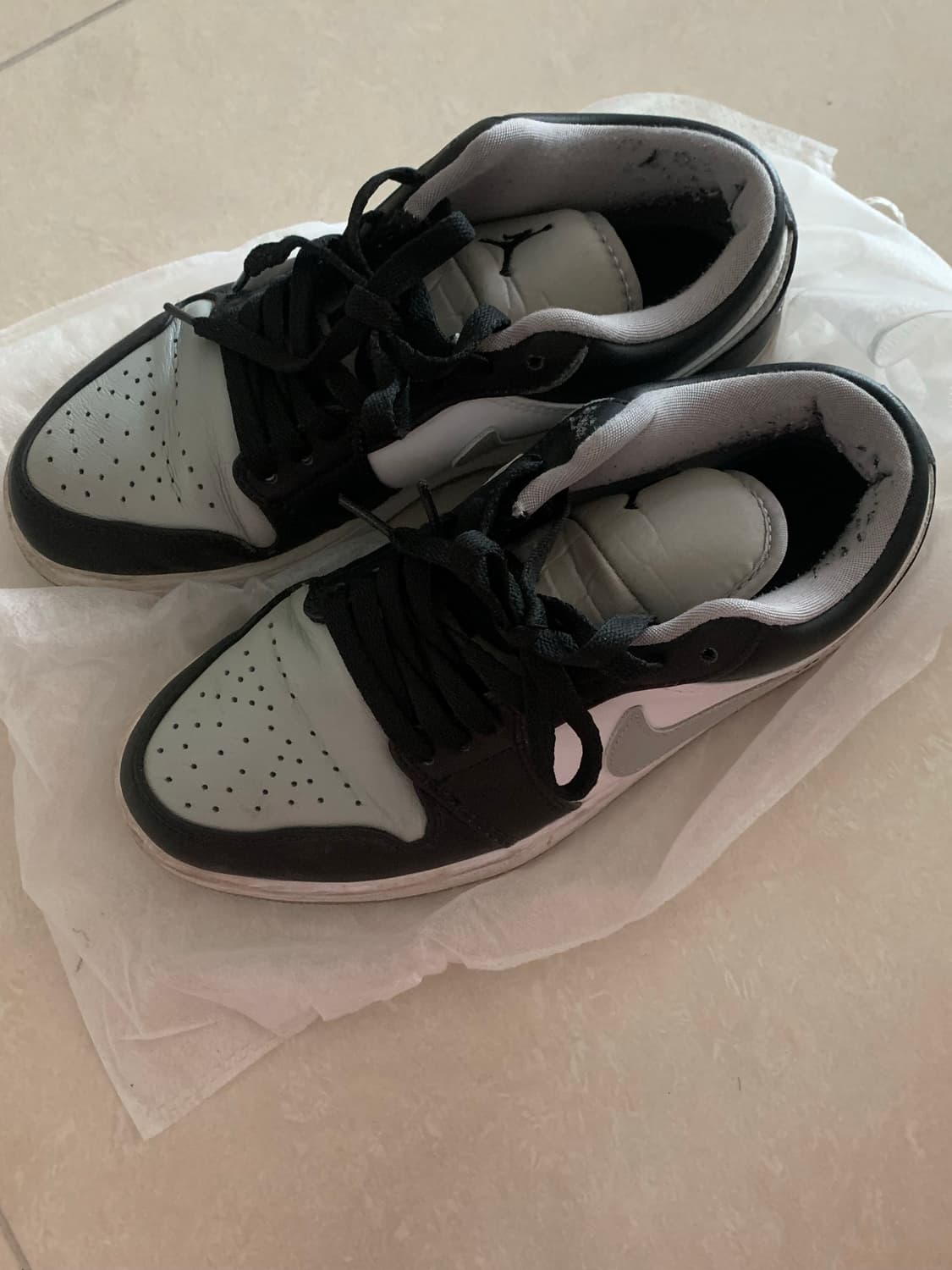 나이키 조던 1 로우 스모크그레이 245 상품이미지4