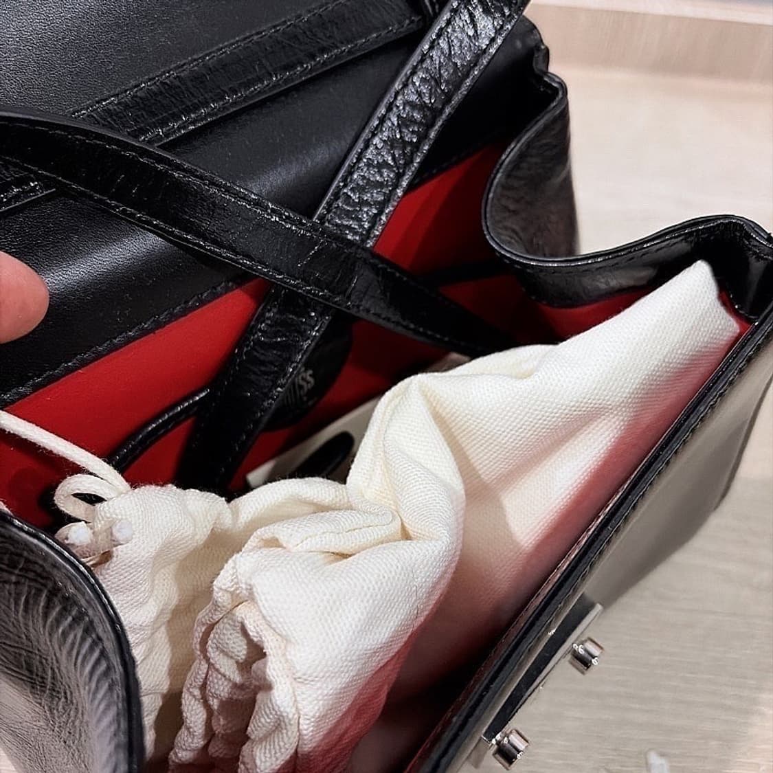 (정품/새상품) 마크 크로스 여성 블랙 MADLINE 21 숄더 토트백 상품이미지3