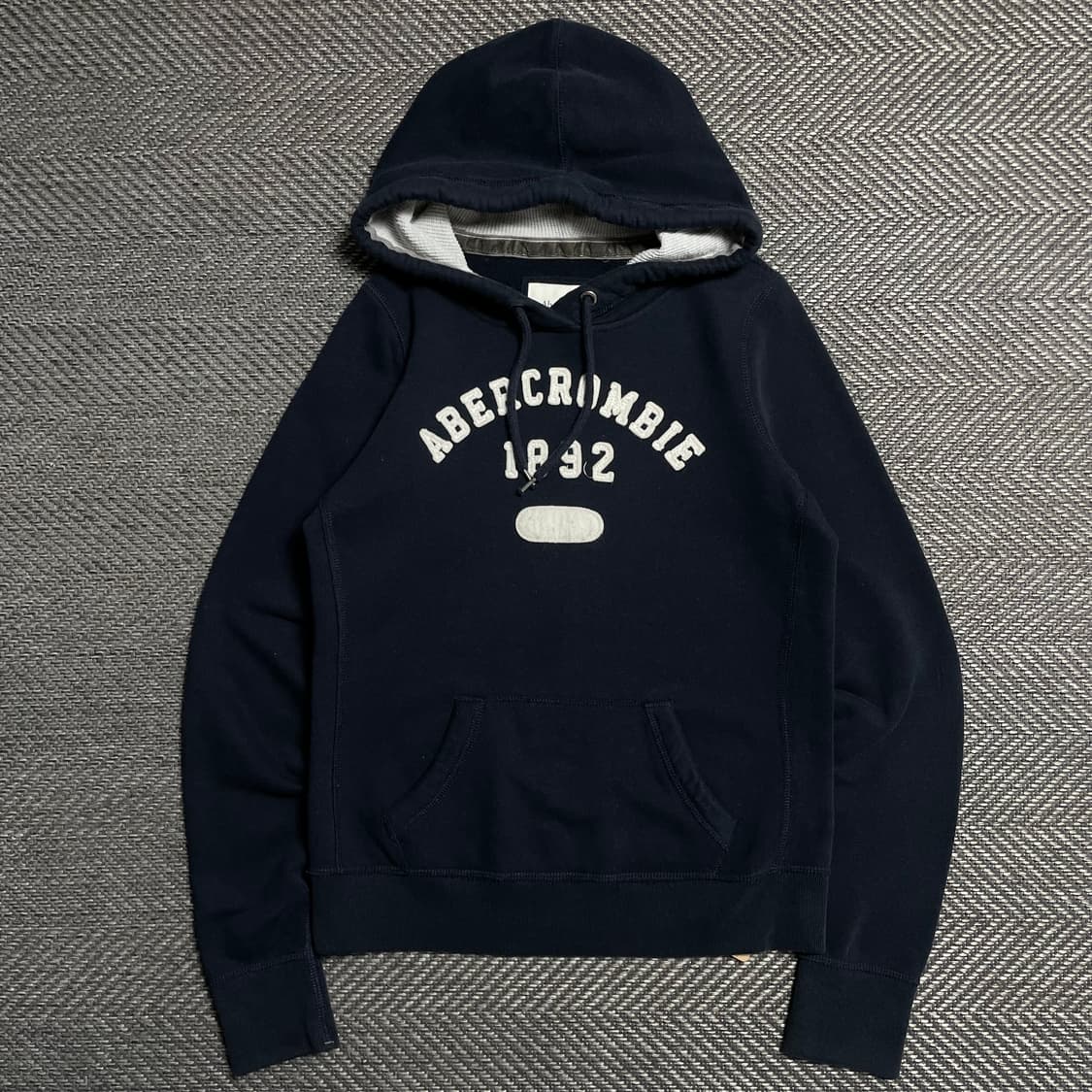 아베크롬비 y2K 우먼스 자수 후드 티셔츠 네이비y 5212 상품이미지2