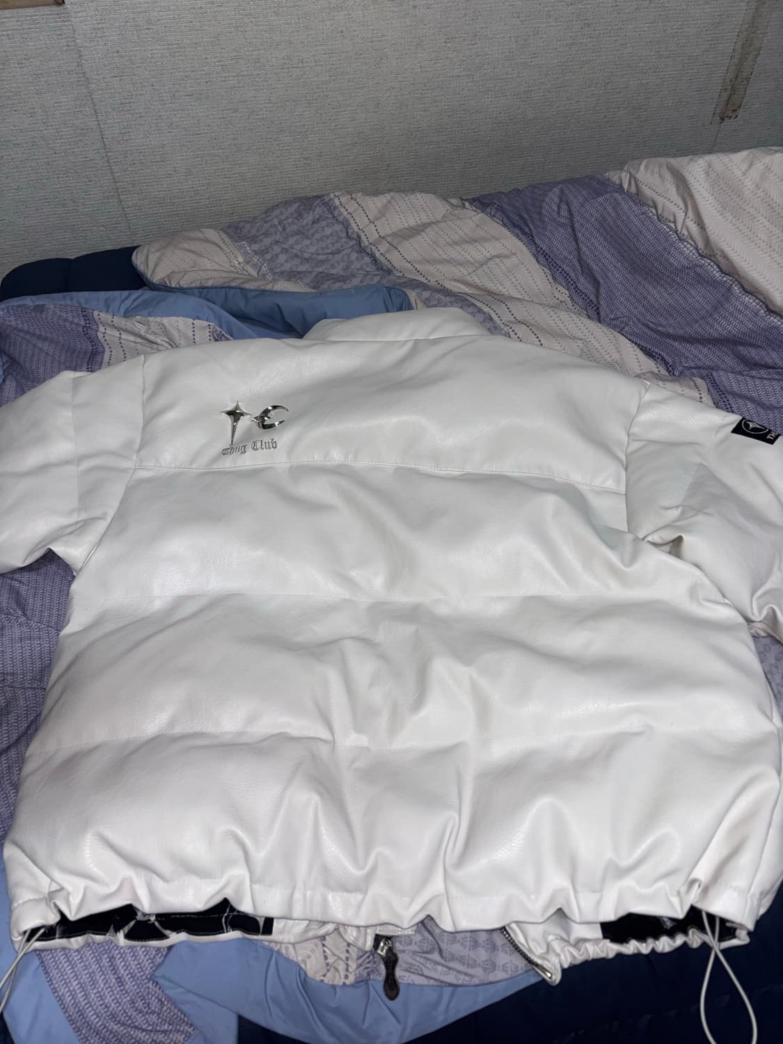 떠그클럽 화이트 패딩 3사이즈 상품이미지7