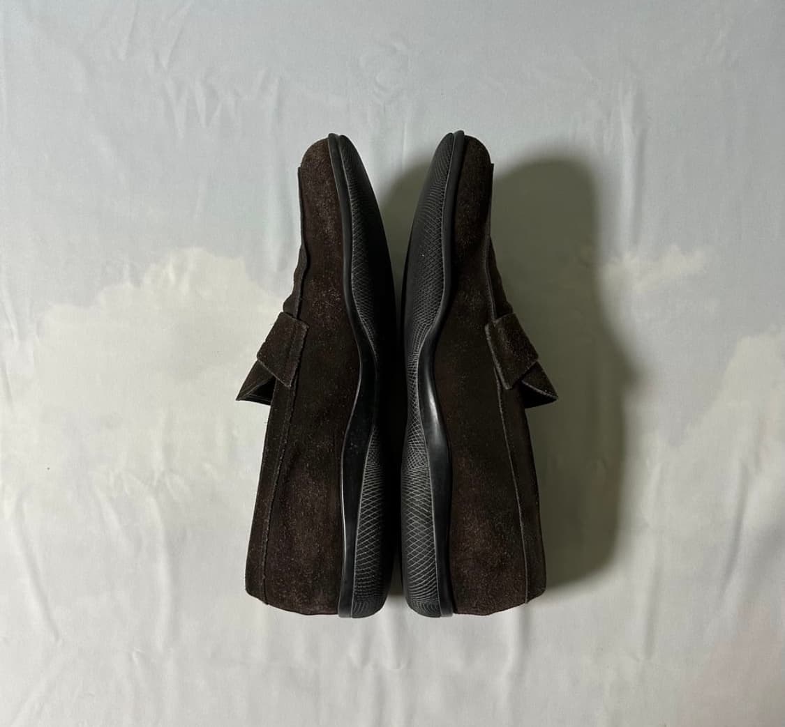 Prada sports suede dark brown loafers 상품이미지3