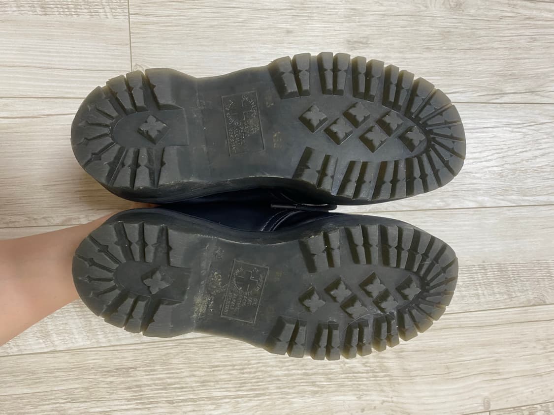 닥터마틴 1461 3홀 쿼드 250 상품이미지6