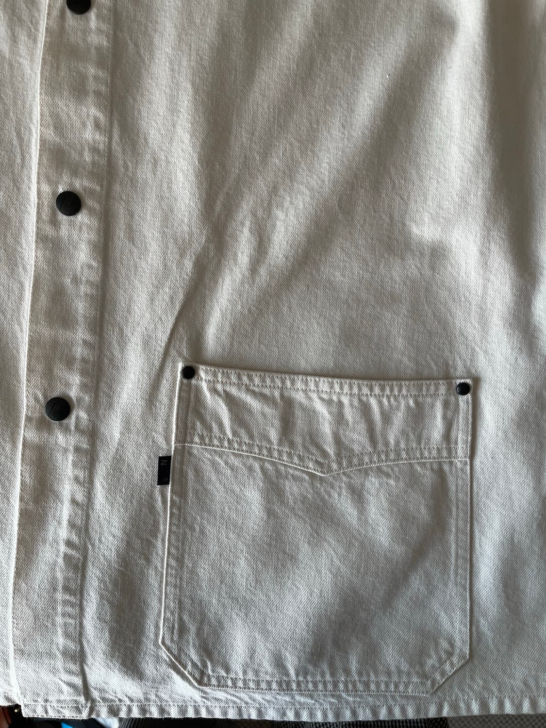 니들스 x beauty&youth 커버올 아이보리  상품이미지4