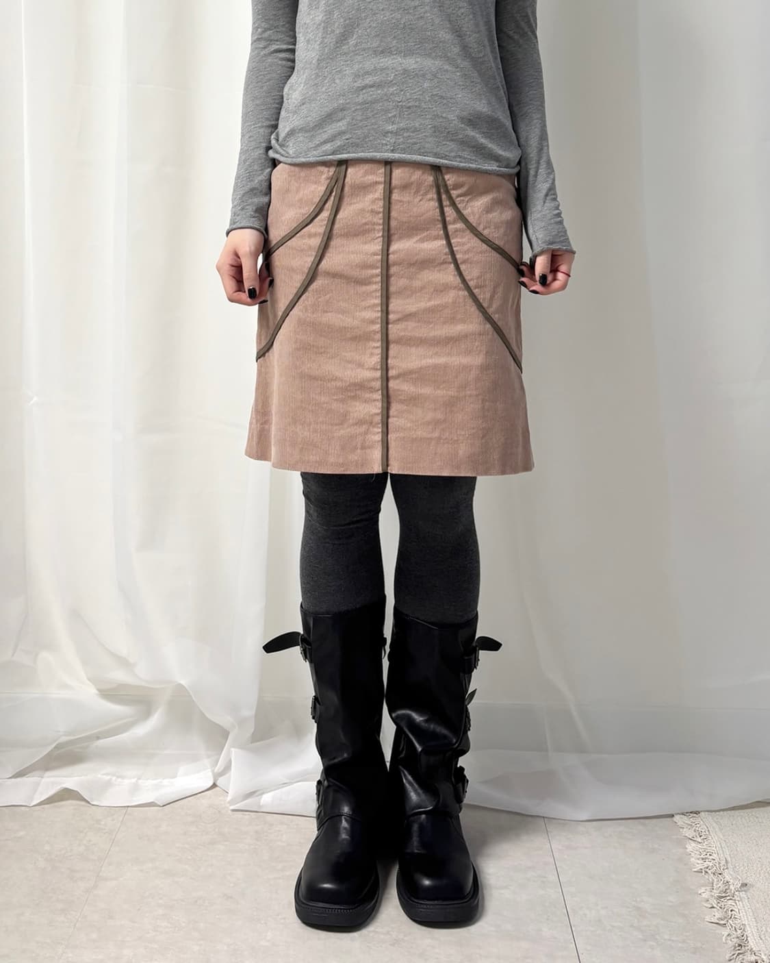 LOUNIE 인디핑크 모카 파이핑 코듀로이 미디 스커트 상품이미지1