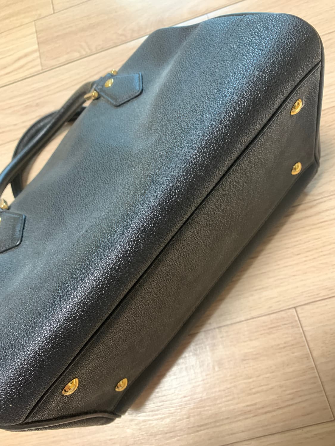 MCM 블랙 가죽 보스턴백 새상품 상품이미지4