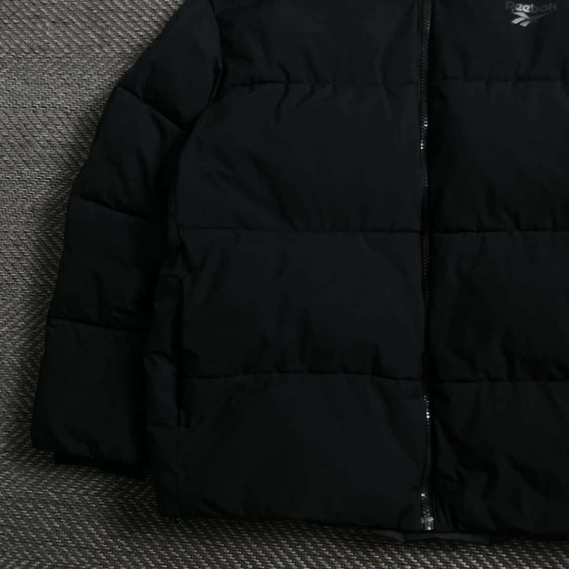 리복 박시핏 다운 푸퍼 패딩 블랙y 4300 상품이미지4