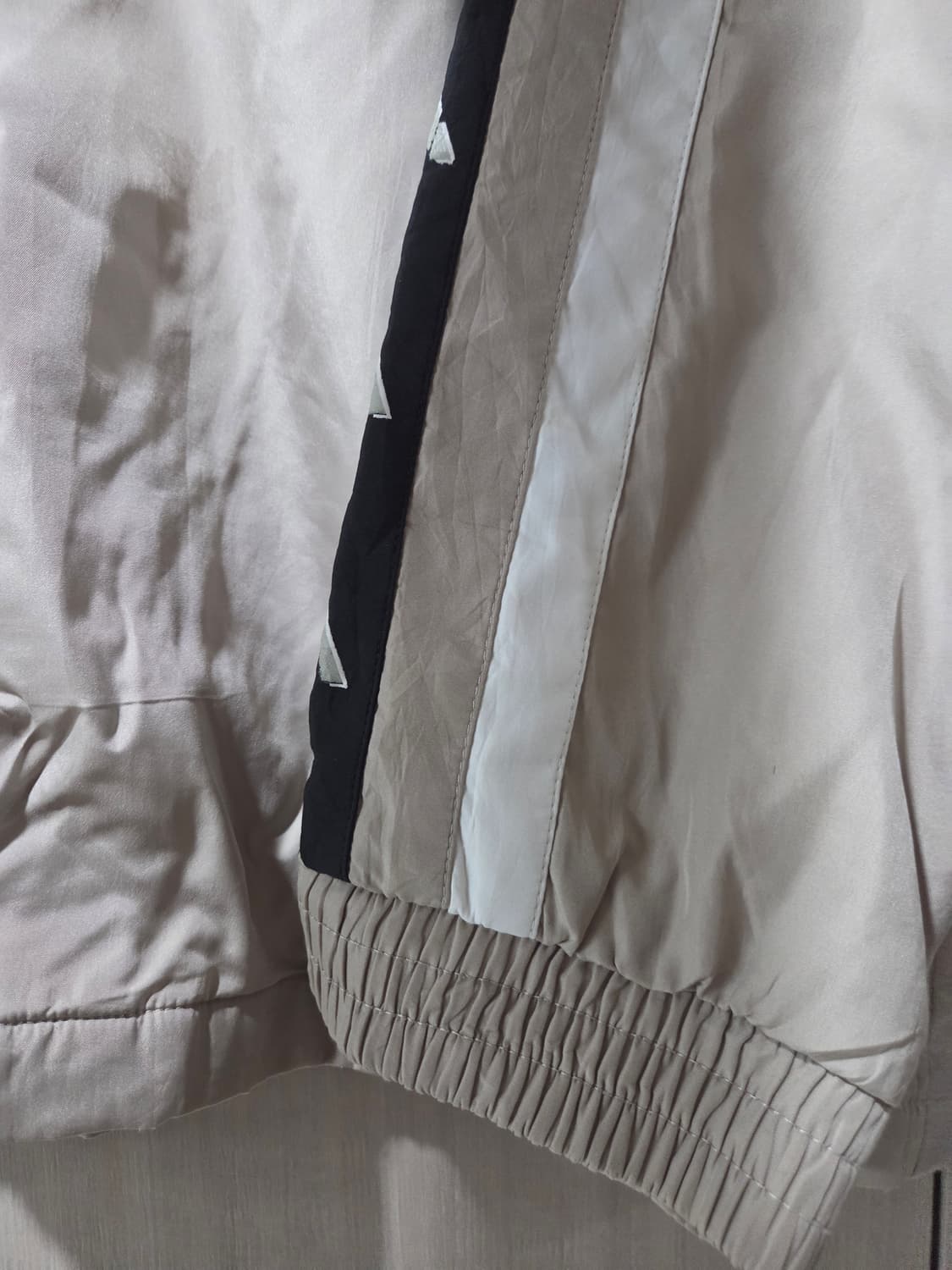 아디다스 빈티지 바람막이 상품이미지4