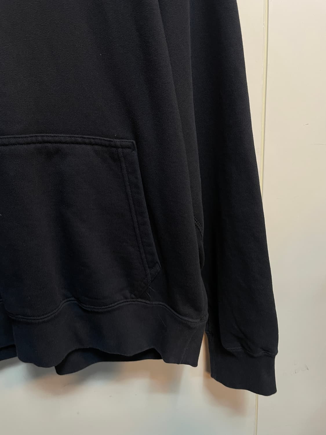 아디다스 화이트로고 후드티 상품이미지4