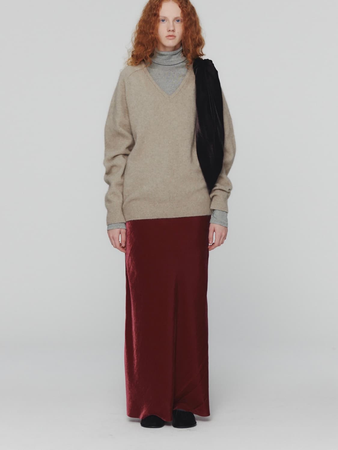 아모멘토 벨벳 스커트 VELVET DRAWSTRING MAXI SKIRT 상품이미지1