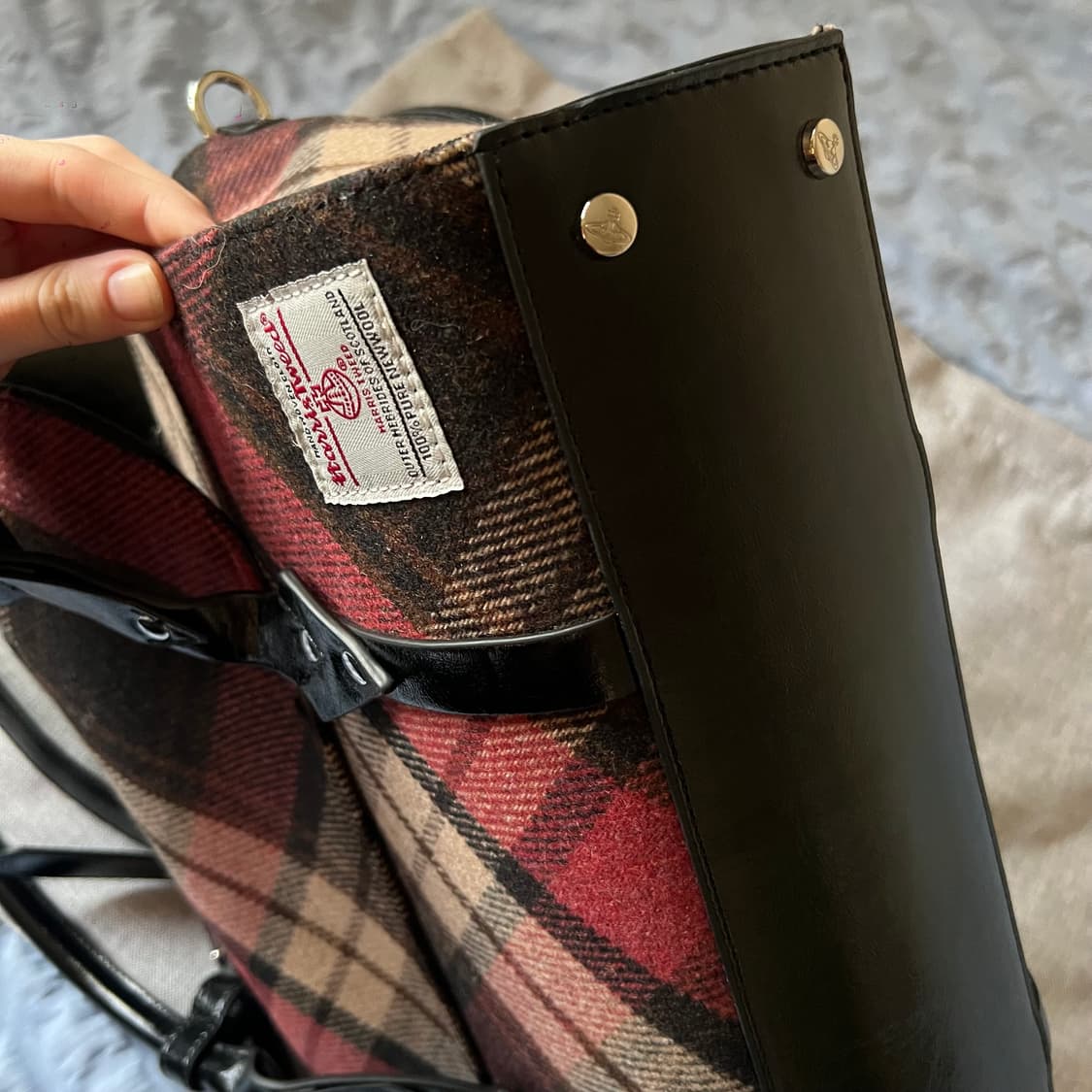 비비안웨스트우드 베티나 미디엄 해리스 트위드 핸드백 상품이미지7