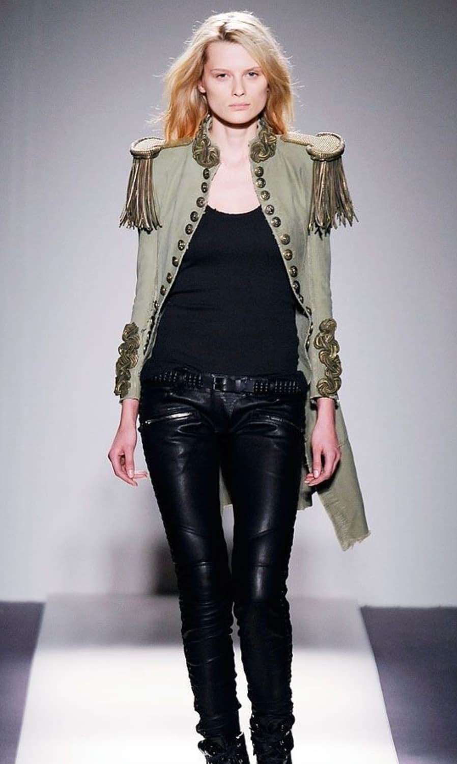 발망 SS10 체인 견장 밀리터리 코트 상품이미지4