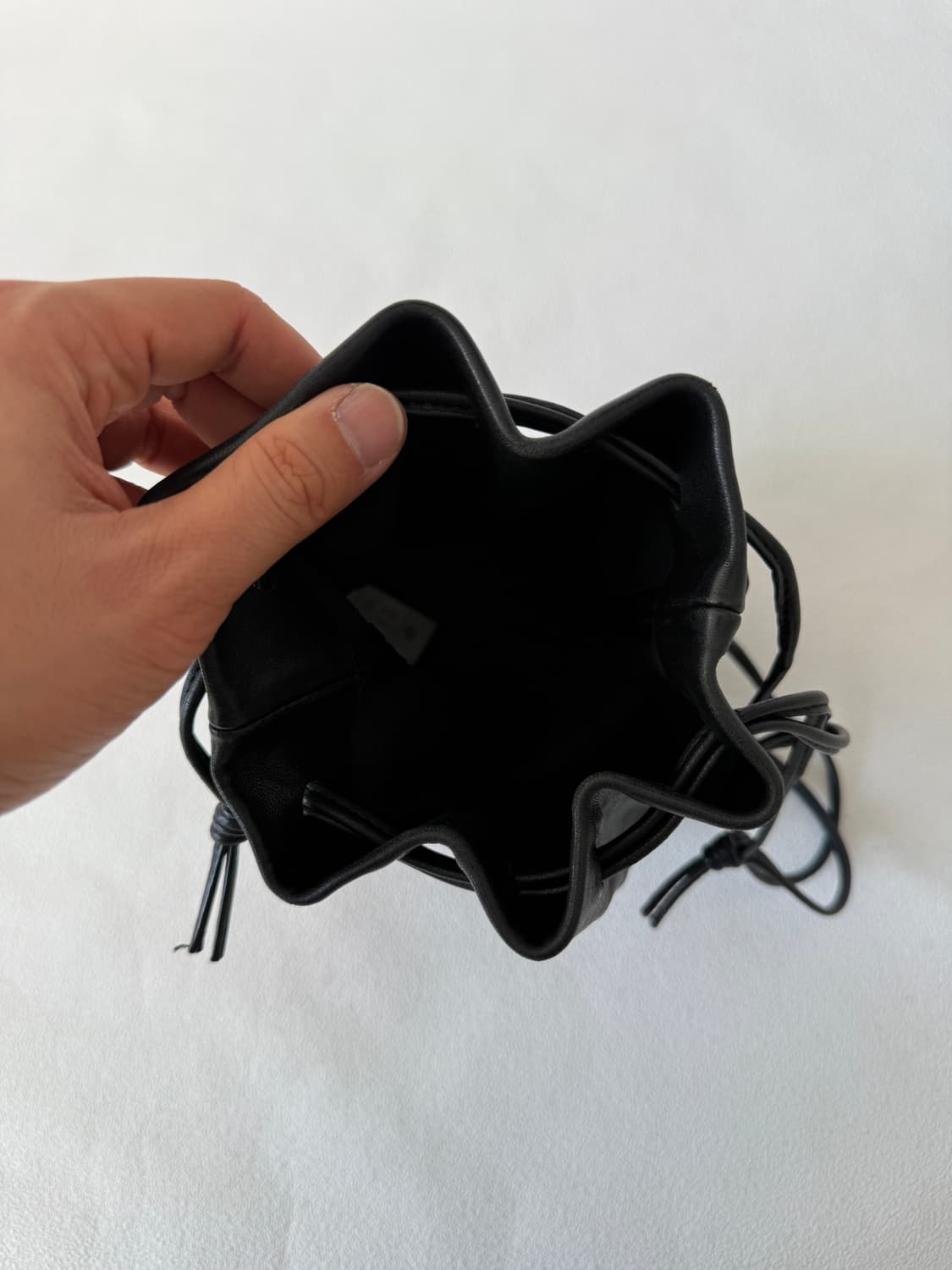 아카이브앱크(Archivepke) 레더 복조리백 상품이미지6