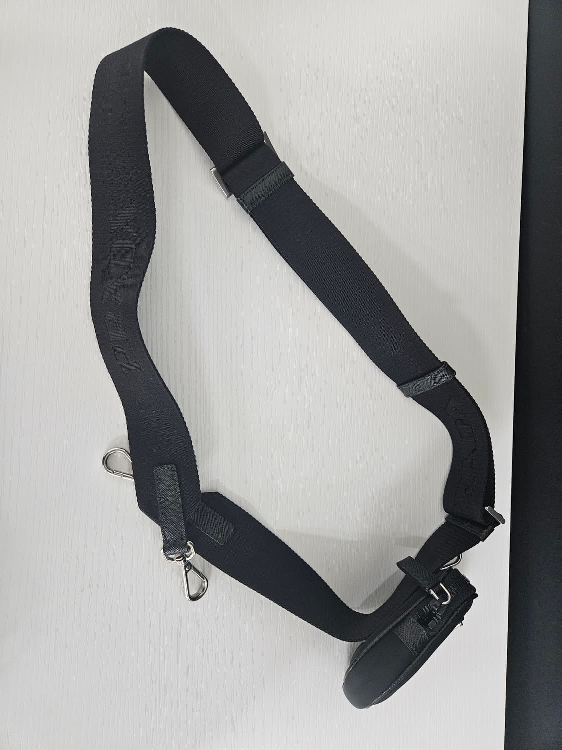 프라다 리나일론 사피아노 숄더 백(상태매우좋음) 상품이미지3